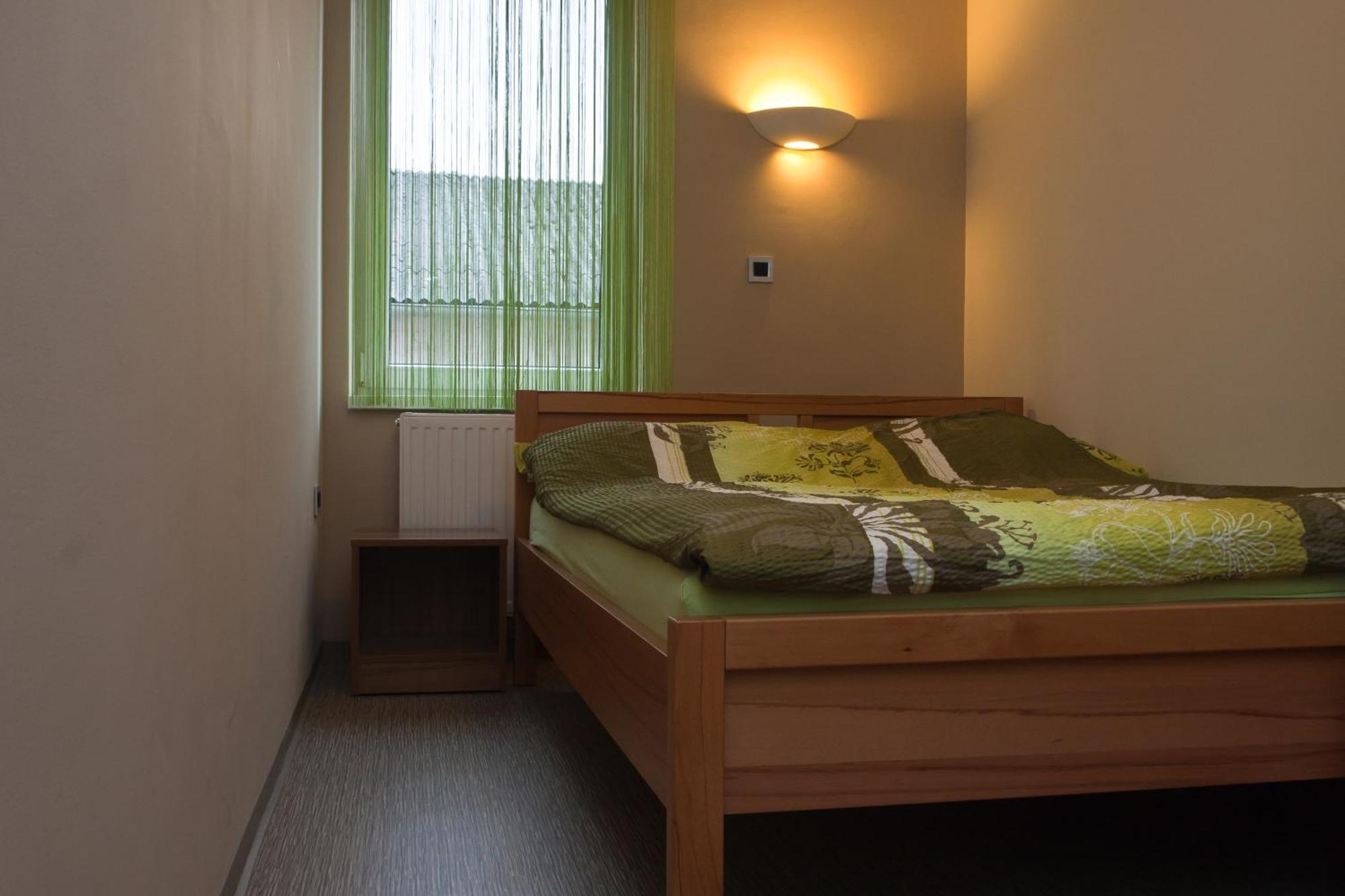 Hostel Plus Caffe Petrovče Eksteriør billede